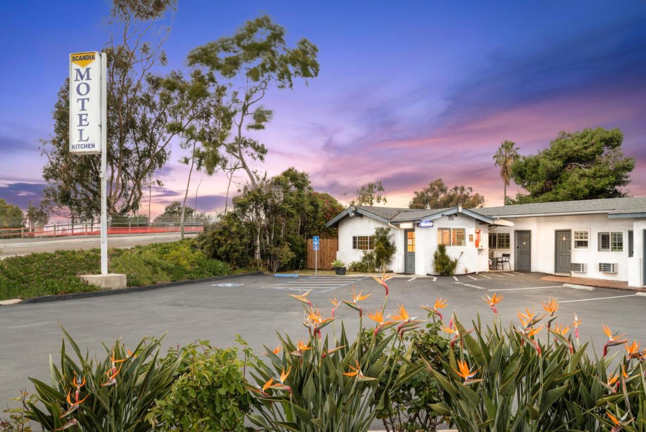 Scandia Motel Carlsbad Dış mekan fotoğraf