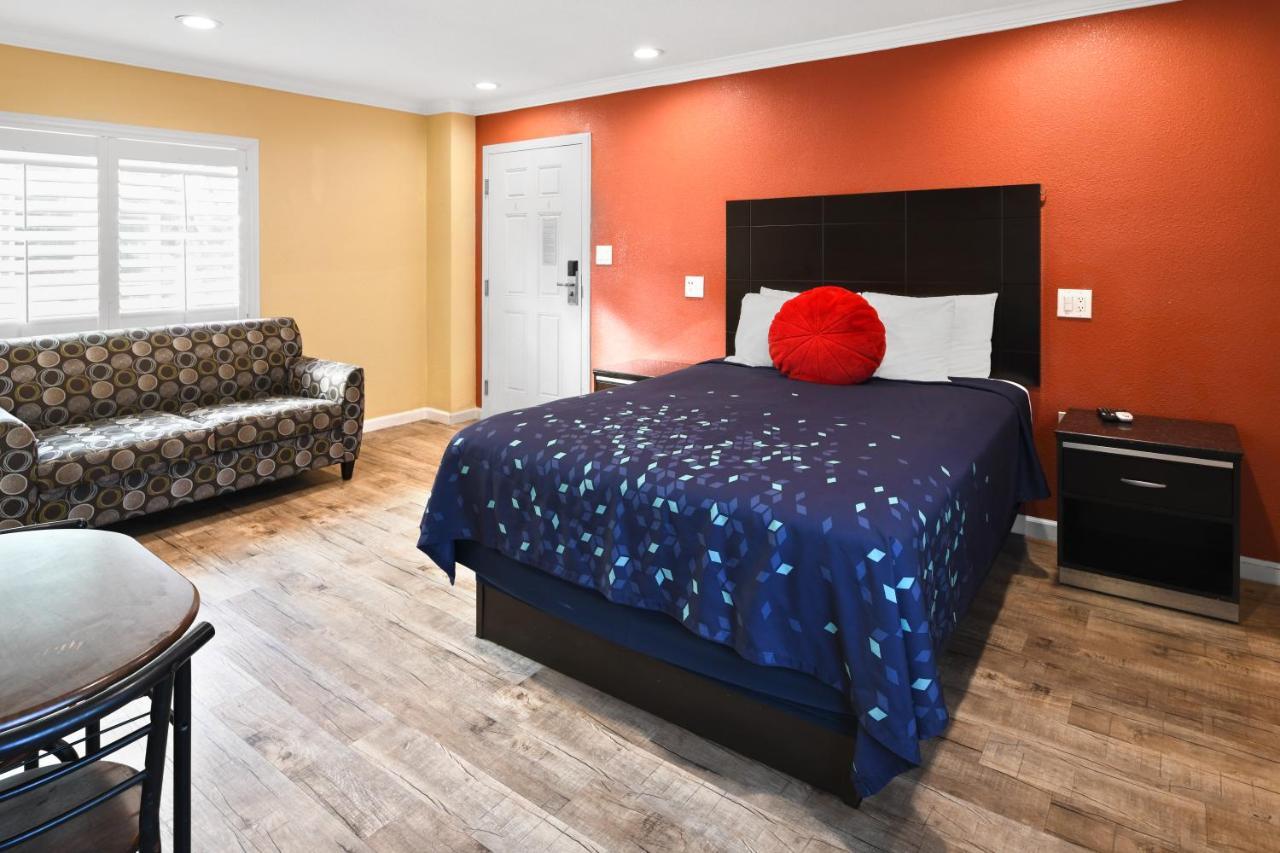 Scandia Motel Carlsbad Dış mekan fotoğraf